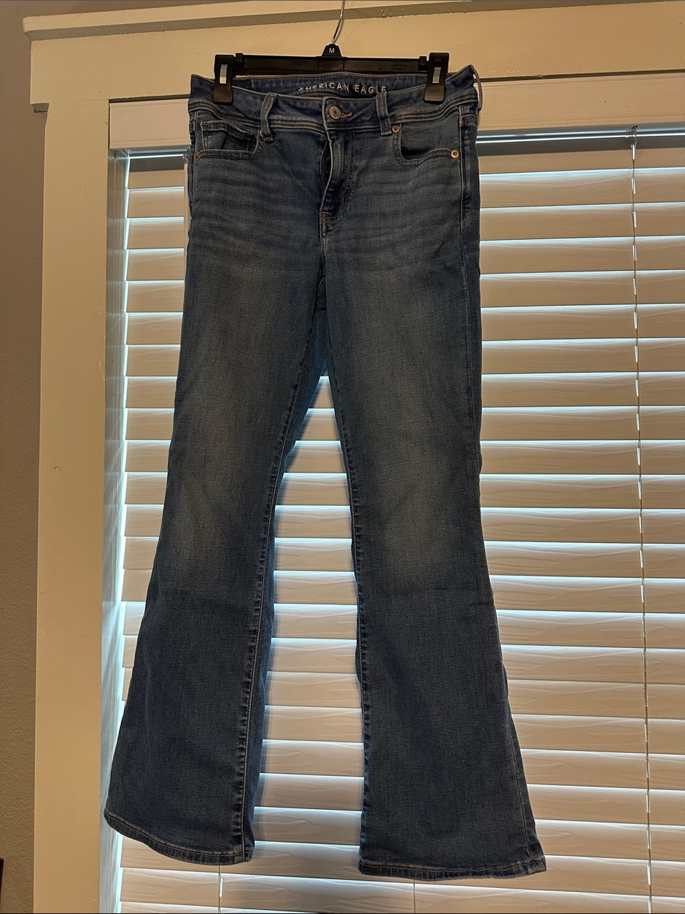 American Eagle Outfitters Women's Medium Blue Flare Jeans